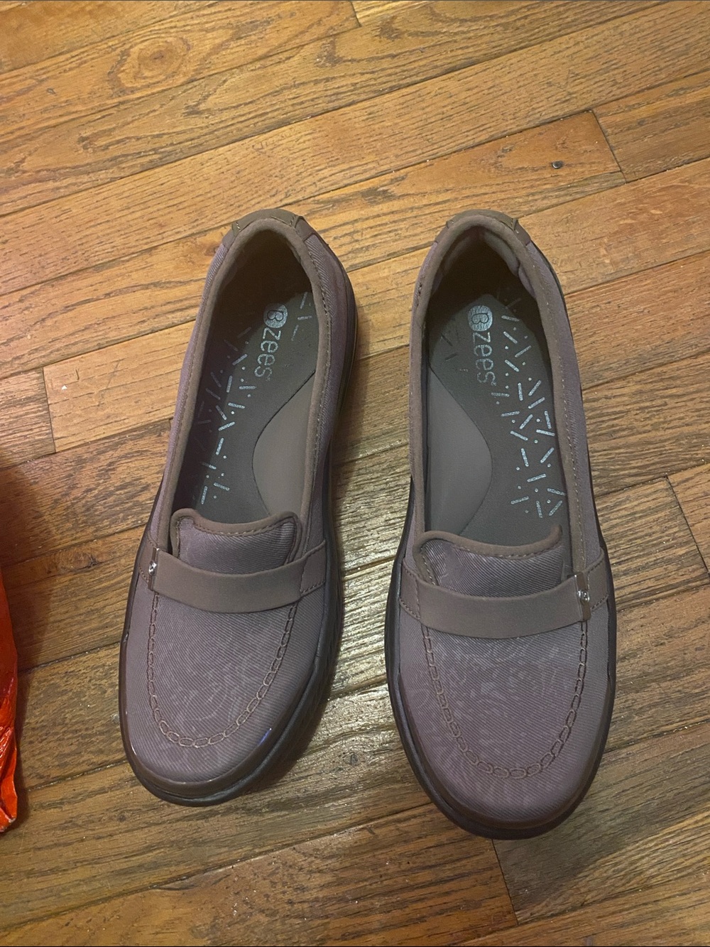 Bzees Women's Slip-On Loafers in Dusty Mauve
